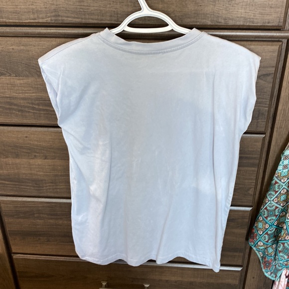 Top - Picture 2 of 5